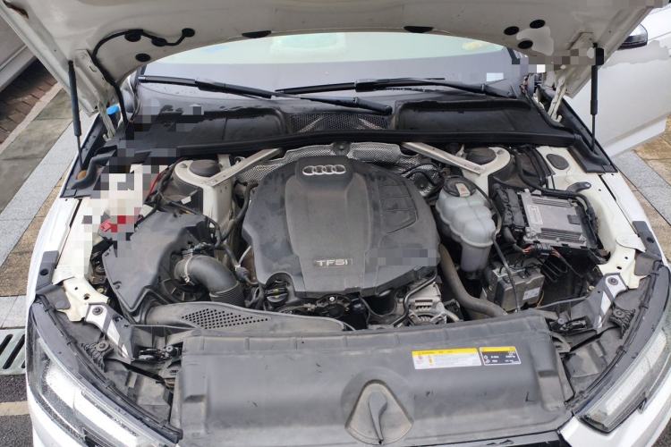 Used Audi A4L 2019 40 TFSI Fashion Version China V Engine Bay