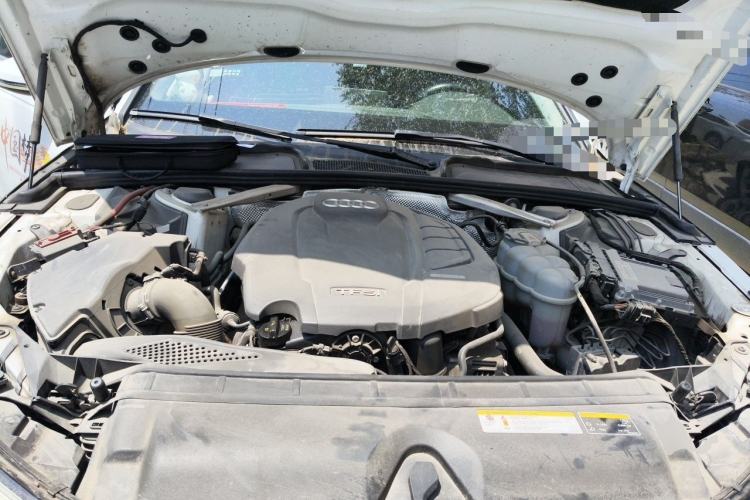 Used Audi A4L 2019 40 TFSI Fashion Version China V Engine Bay