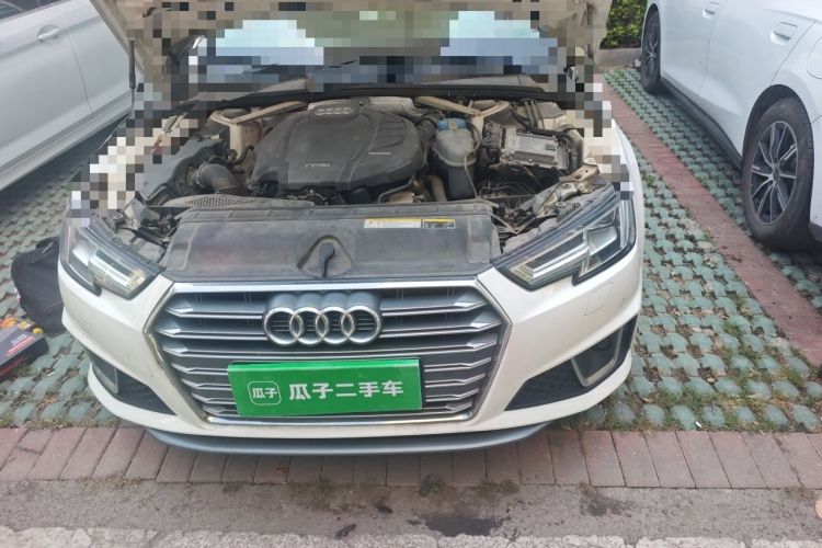 Used Audi A4L 2019 40 TFSI Fashion Version China V Engine Bay