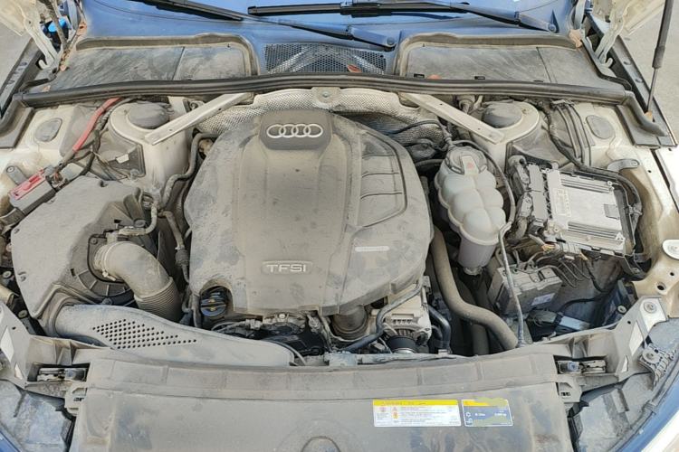 Used Audi A4L 2019 40 TFSI Fashion Version China V Engine Bay