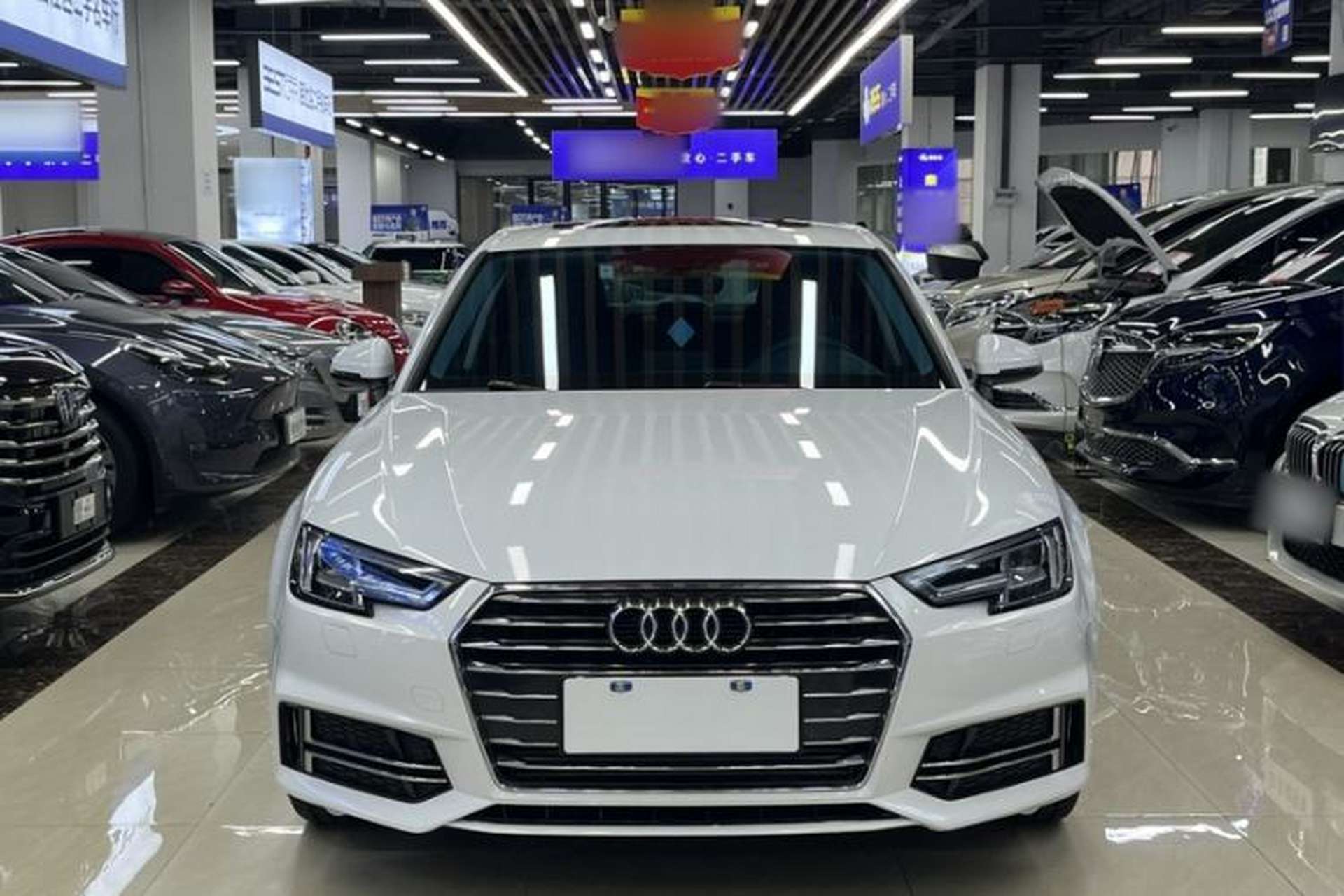Used Audi A4L 2019 40 TFSI Ambition China VI Exterior 1