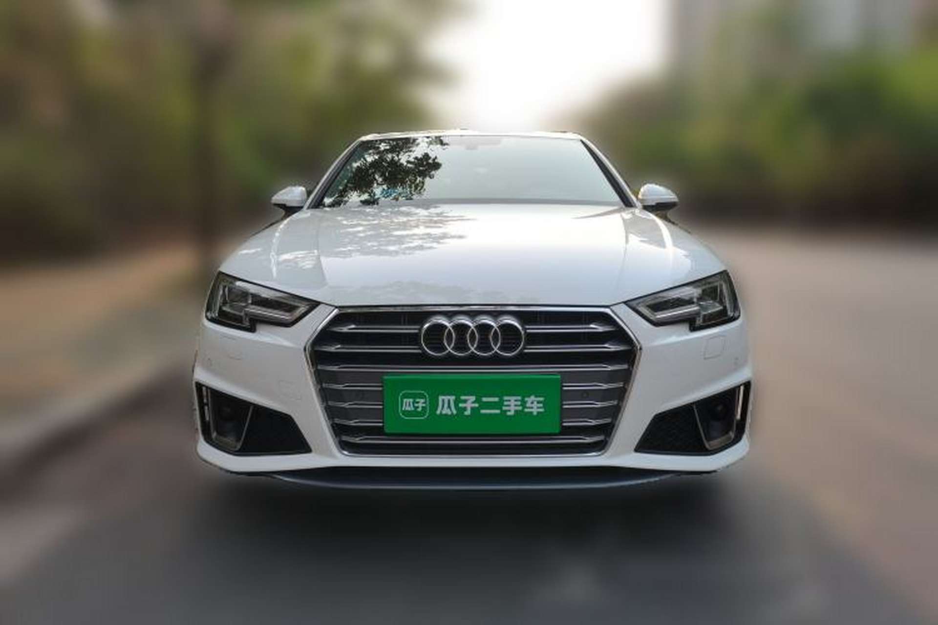 Used Audi A4L 2019 40 TFSI Fashion Edition China VI Emission Standard Exterior 1