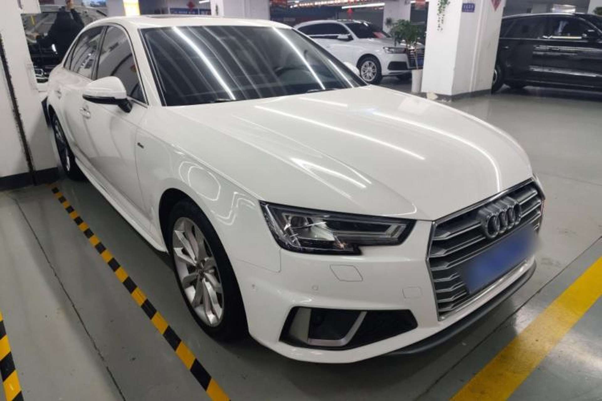 Used Audi A4L 2019 40 TFSI Fashion Version China V Exterior 1