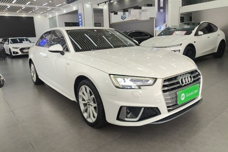 Used Audi A4L 2019 40 TFSI Fashion Edition China VI Emission Standard Exterior 1