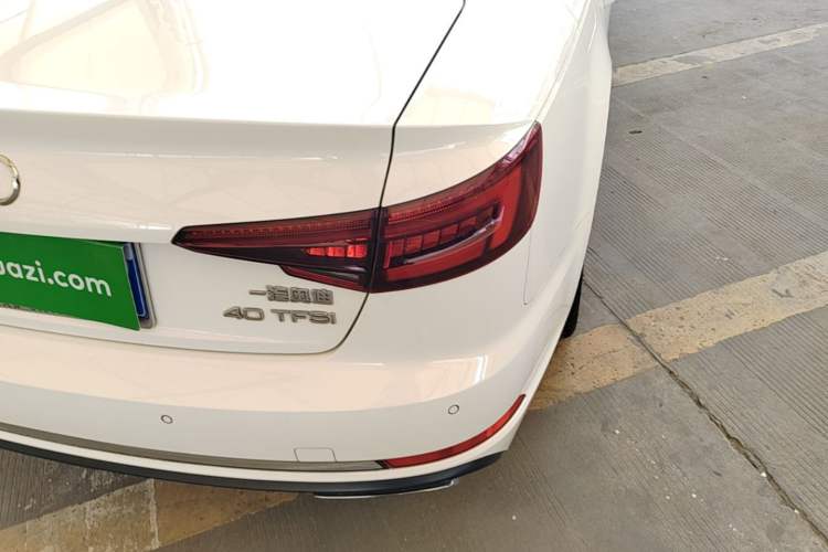 Used Audi A4L 2019 40 TFSI Ambition China VI Exterior 1