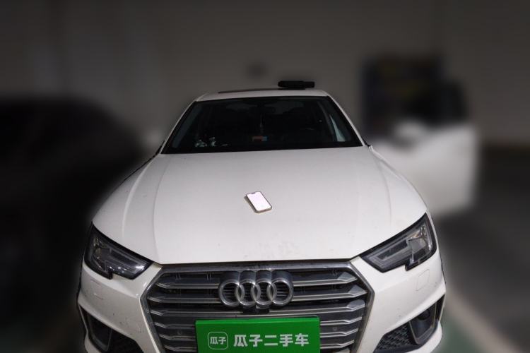 Used Audi A4L 2019 40 TFSI Fashion Edition China VI Emission Standard Exterior 1