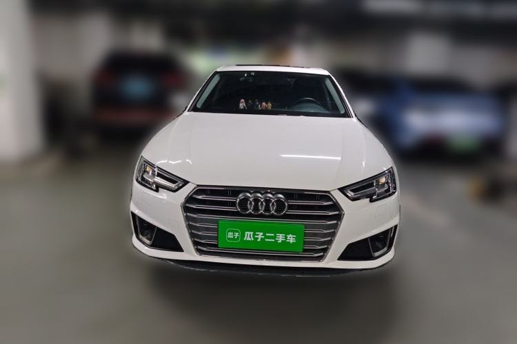 Used Audi A4L 2019 40 TFSI Fashion Edition China VI Emission Standard Exterior 1