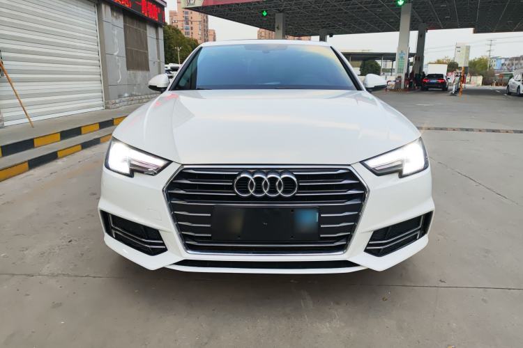 Used Audi A4L 2019 35 TFSI Ambition China VI Exterior 1