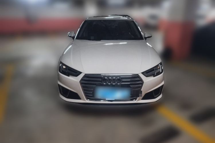 Used Audi A4L 2019 40 TFSI Fashion Edition China VI Emission Standard Exterior 1