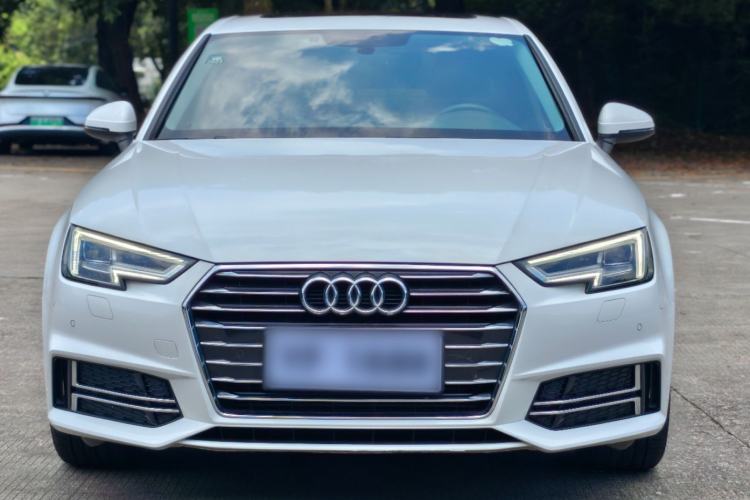 Used Audi A4L 2019 40 TFSI Ambition China VI Exterior 1