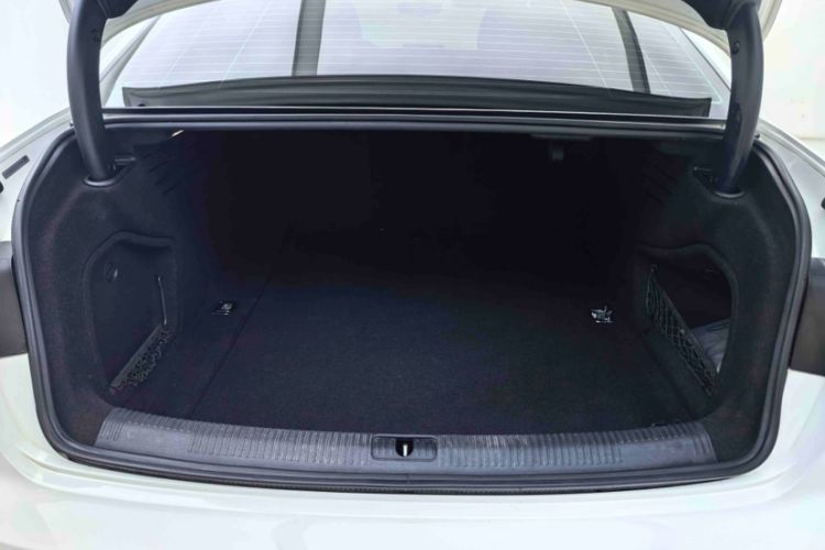 Used Audi A4L 2019 40 TFSI Fashion Version China V Exterior 11