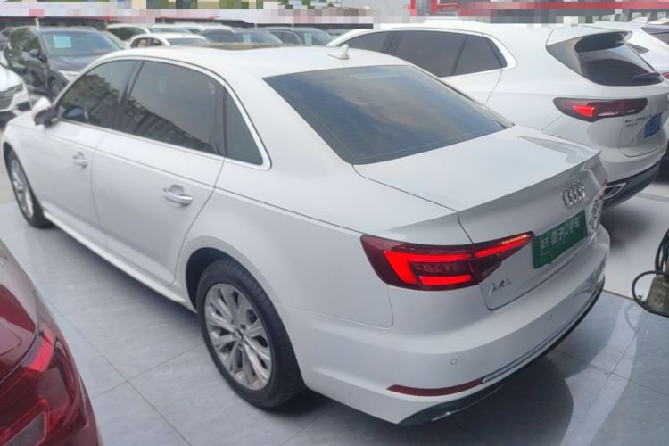 Used Audi A4L 2019 40 TFSI Ambition China VI Exterior 2