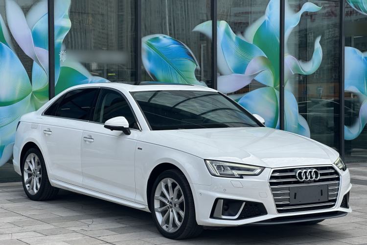 Used Audi A4L 2019 40 TFSI Fashion Edition China VI Emission Standard Exterior 2