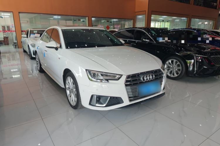Used Audi A4L 2019 40 TFSI Fashion Edition China VI Emission Standard Exterior 2