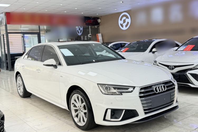 Used Audi A4L 2019 40 TFSI Fashion Edition China VI Emission Standard Exterior 2