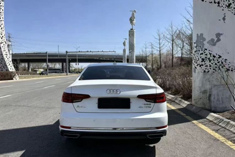 Used Audi A4L 2019 40 TFSI Ambition China VI Exterior 2