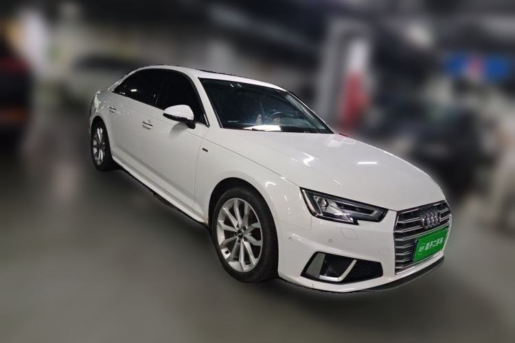 Used Audi A4L 2019 40 TFSI Fashion Edition China VI Emission Standard Exterior 2