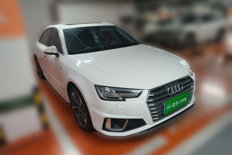 Used Audi A4L 2019 40 TFSI Fashion Edition China VI Emission Standard Exterior 2