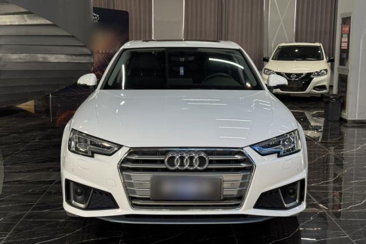 Used Audi A4L 2019 40 TFSI Fashion Edition China VI Emission Standard Exterior 2