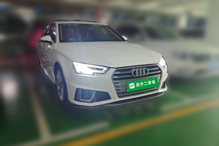 Used Audi A4L 2019 40 TFSI Fashion Edition China VI Emission Standard Exterior 2