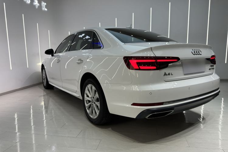 Used Audi A4L 2019 40 TFSI Ambition China VI Exterior 3