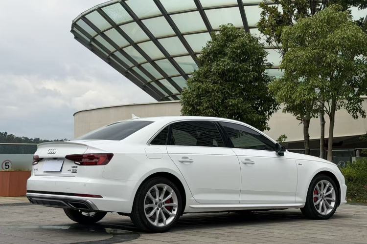 Used Audi A4L 2019 45 TFSI quattro Individual Sport Edition China VI Exterior 3