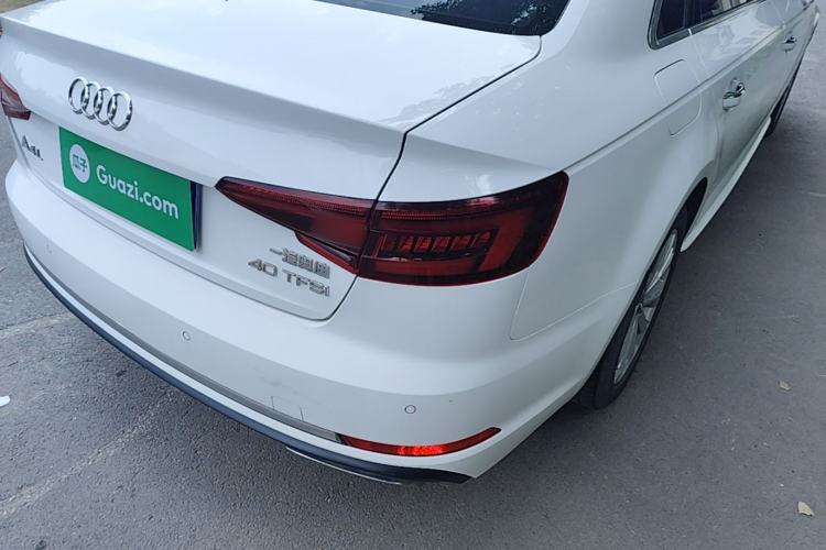 Used Audi A4L 2019 40 TFSI Ambition China VI Exterior 3