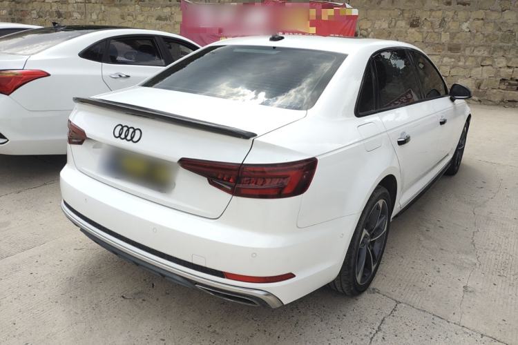 Used Audi A4L 2019 40 TFSI Fashion Edition China VI Emission Standard Exterior 3