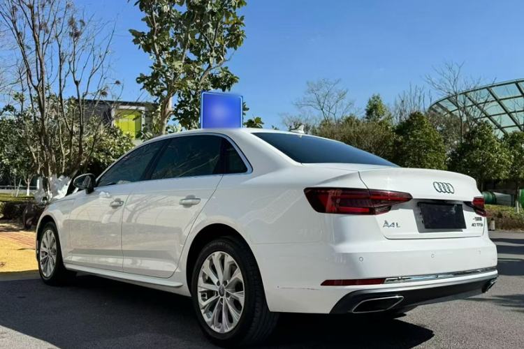 Used Audi A4L 2019 40 TFSI Ambition China VI Exterior 3