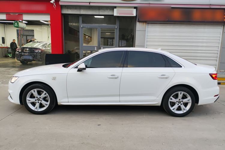 Used Audi A4L 2019 35 TFSI Ambition China VI Exterior 3