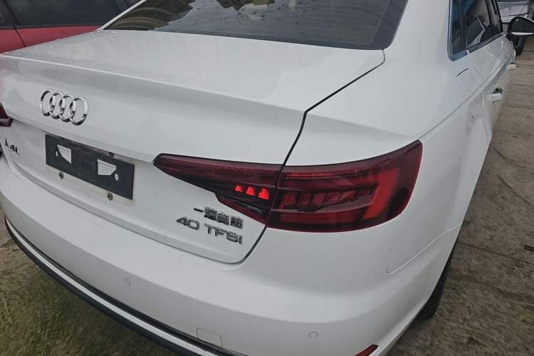 Used Audi A4L 2019 40 TFSI Ambition Version China V Exterior 3
