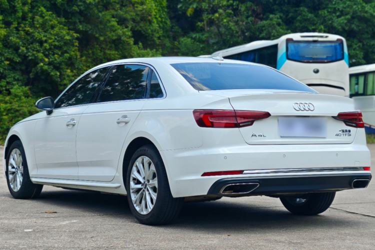Used Audi A4L 2019 40 TFSI Ambition China VI Exterior 3