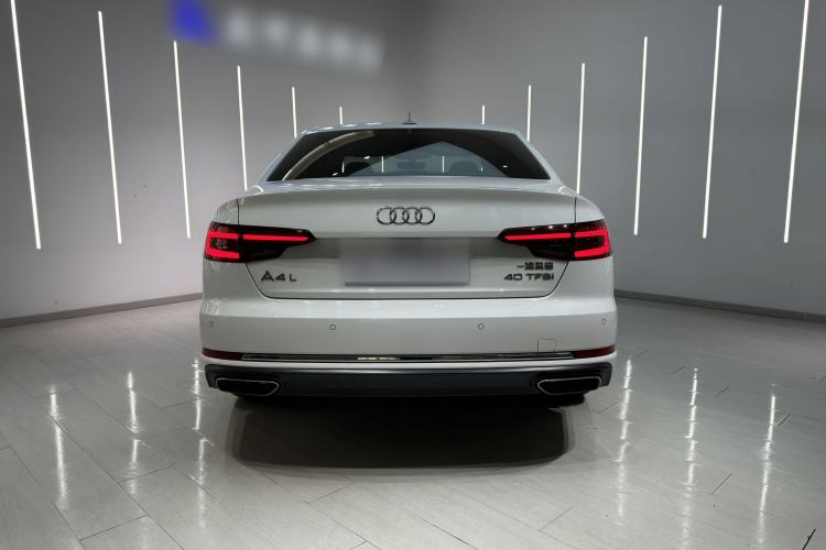 Used Audi A4L 2019 40 TFSI Ambition China VI Exterior 4