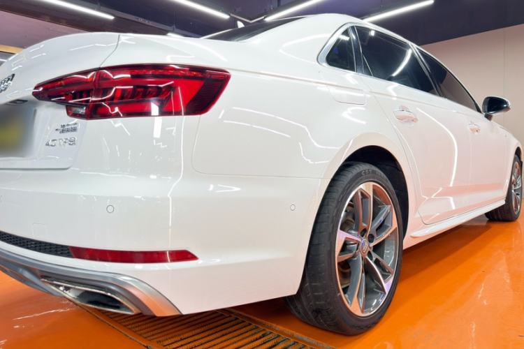 Used Audi A4L 2019 40 TFSI Fashion Version China V Exterior 4
