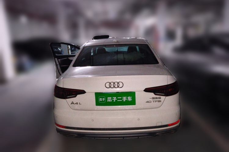 Used Audi A4L 2019 40 TFSI Fashion Edition China VI Emission Standard Exterior 4