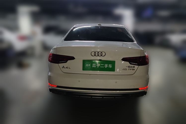 Used Audi A4L 2019 40 TFSI Fashion Edition China VI Emission Standard Exterior 4
