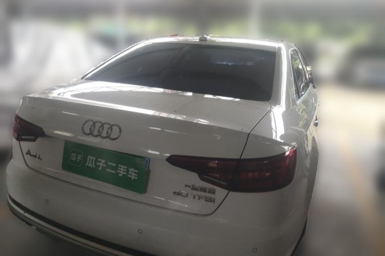 Used Audi A4L 2019 40 TFSI Fashion Edition China VI Emission Standard Exterior 4