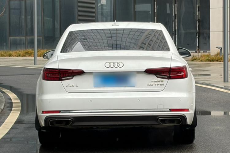 Used Audi A4L 2019 40 TFSI Ambition China VI Exterior 4