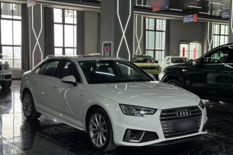 Used Audi A4L 2019 40 TFSI Fashion Edition China VI Emission Standard Exterior 4