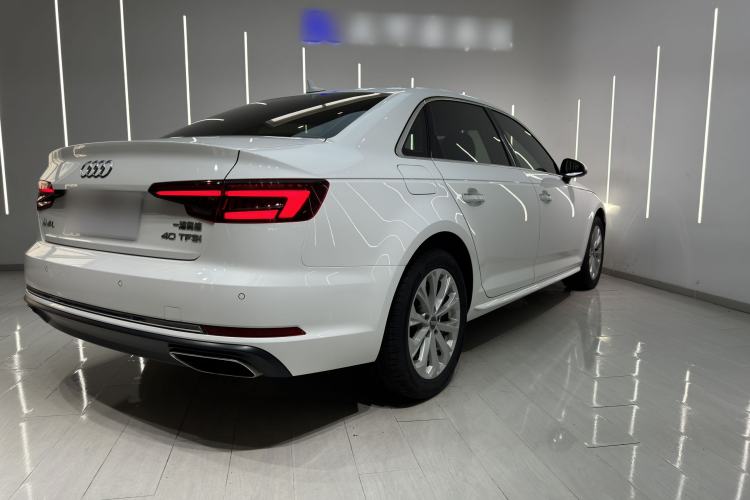Used Audi A4L 2019 40 TFSI Ambition China VI Exterior 5