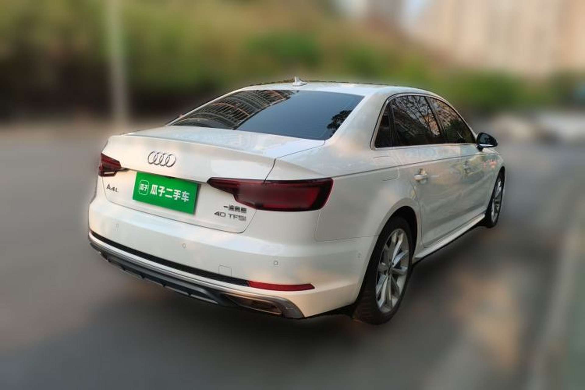 Used Audi A4L 2019 40 TFSI Fashion Edition China VI Emission Standard Exterior 5