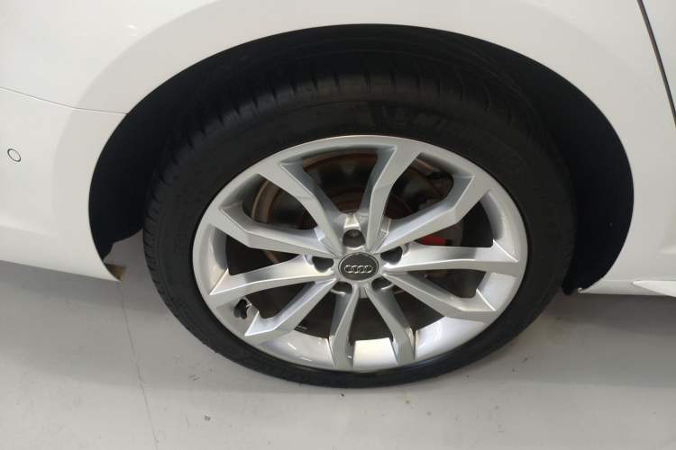 Used Audi A4L 2019 40 TFSI Fashion Version China V Exterior 5