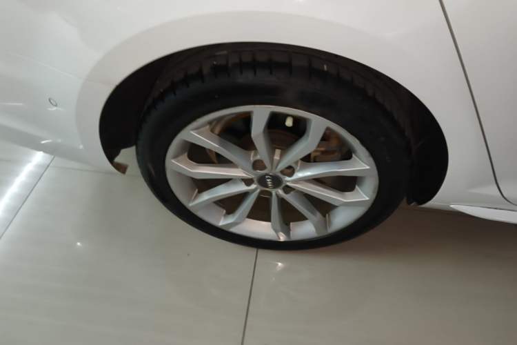 Used Audi A4L 2019 40 TFSI Fashion Version China V Exterior 5