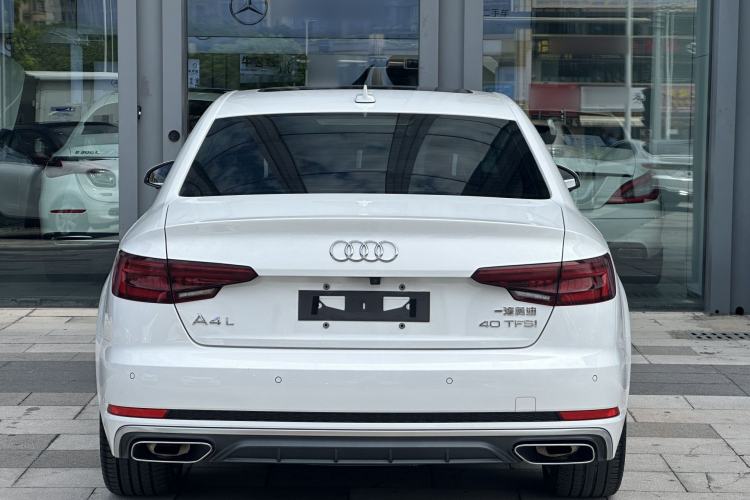 Used Audi A4L 2019 40 TFSI Fashion Edition China VI Emission Standard Exterior 5