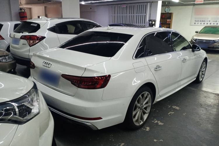 Used Audi A4L 2019 40 TFSI Fashion Edition China VI Emission Standard Exterior 5