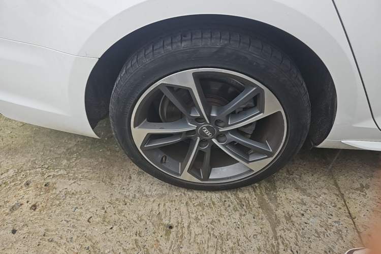 Used Audi A4L 2019 40 TFSI Ambition Version China V Exterior 5