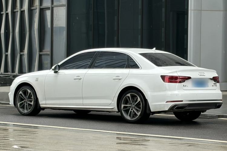 Used Audi A4L 2019 40 TFSI Ambition China VI Exterior 5