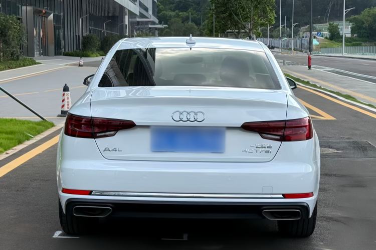 Used Audi A4L 2019 40 TFSI Ambition China VI Exterior 5