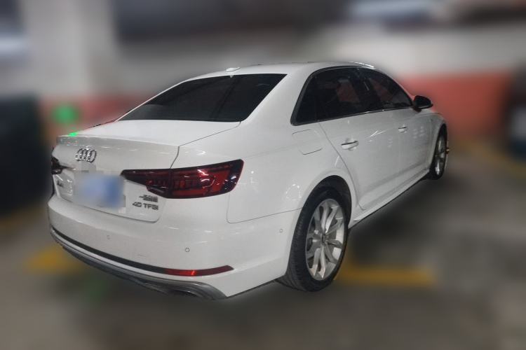 Used Audi A4L 2019 40 TFSI Fashion Edition China VI Emission Standard Exterior 5