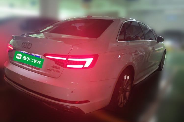 Used Audi A4L 2019 40 TFSI Fashion Edition China VI Emission Standard Exterior 5